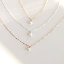 Load image into Gallery viewer, drop pearls necklace