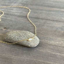 Load image into Gallery viewer, Tiny Opal Necklace