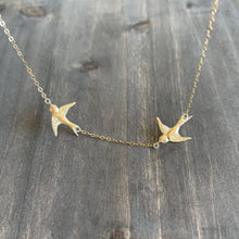 Load image into Gallery viewer, multi bird necklace