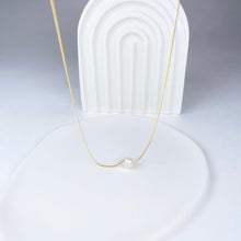 Load image into Gallery viewer, Freshwater Pearl Bead Necklace